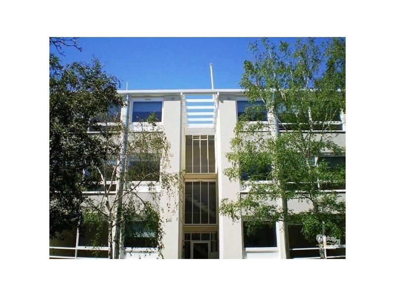 11/1 Celeste Court, St Kilda East VIC 3183