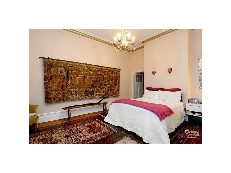 8 Gurner Street, St Kilda VIC 3182