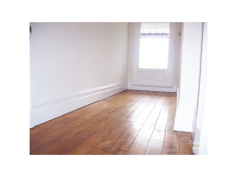 8 Gurner Street, St Kilda VIC 3182