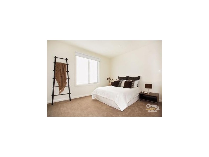 1/69a Westbury Street, St Kilda East VIC 3183