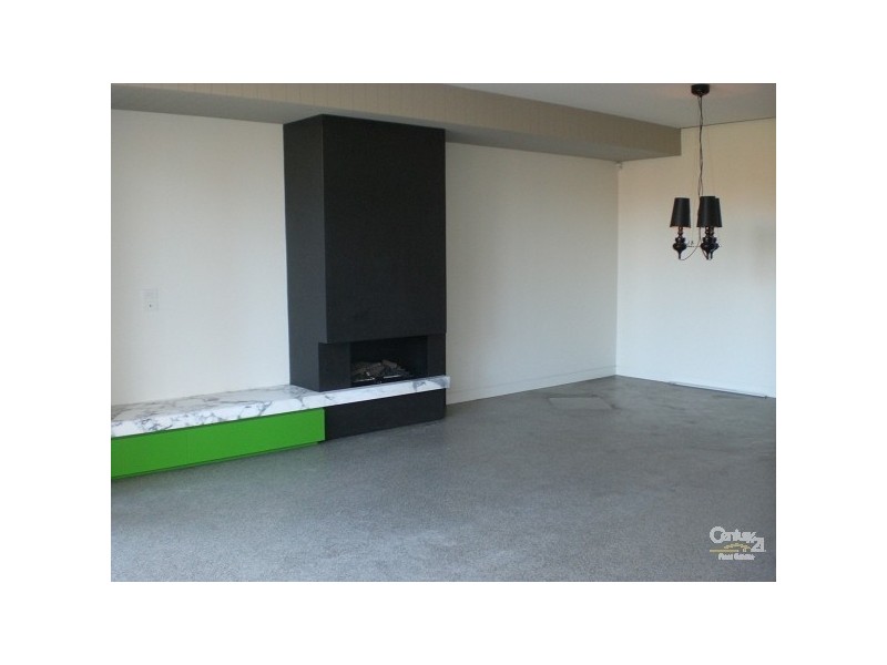 72 Spray Street, Elwood VIC 3184