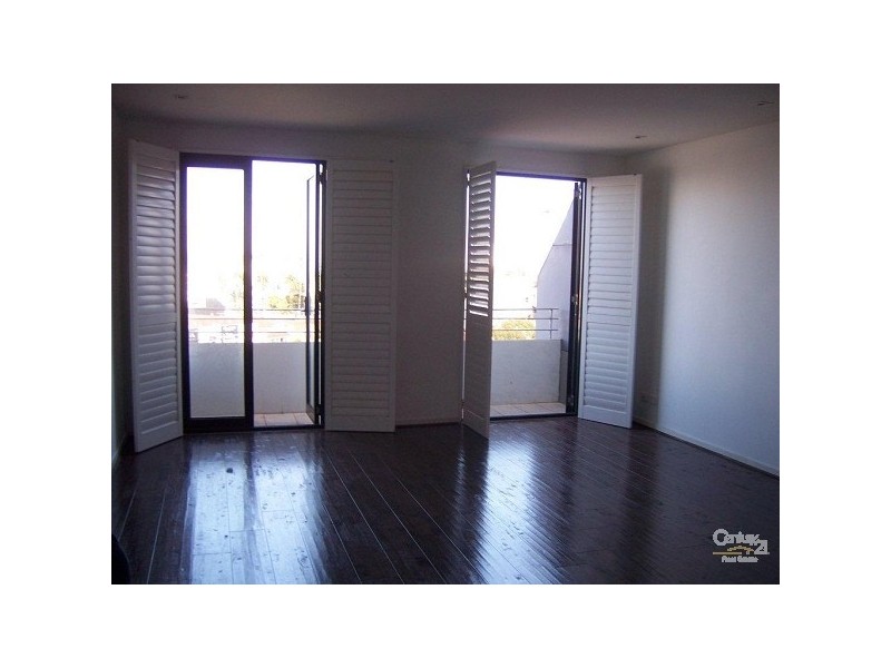 32/185 Barkly St, St Kilda VIC 3182