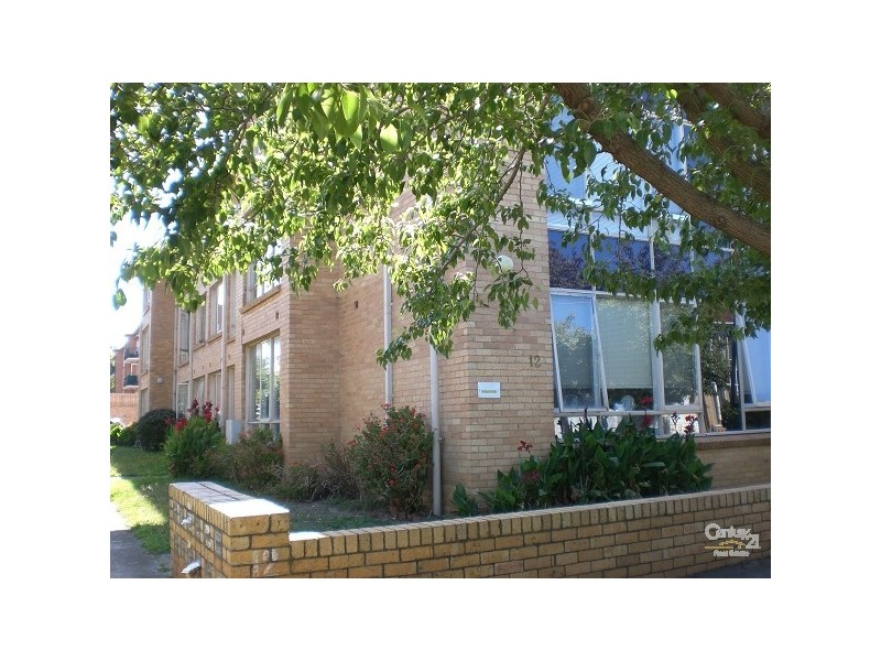 9/12 May Street, Elwood VIC 3184