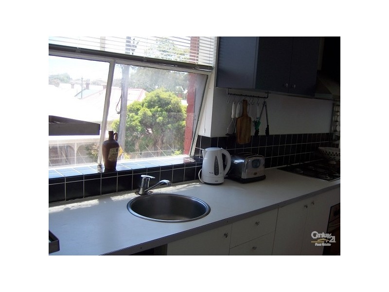 1/1 Duke Street, St Kilda VIC 3182