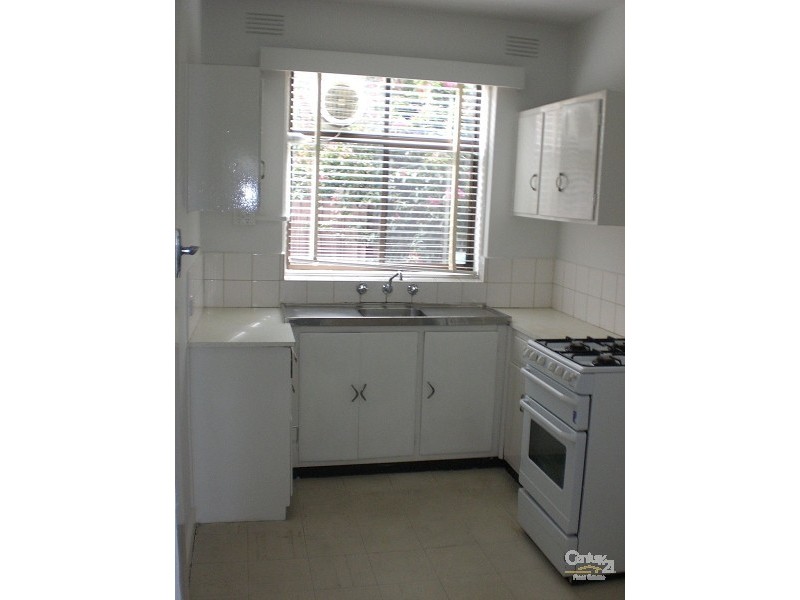 4/674 Inkerman Road, Caulfield North VIC 3161