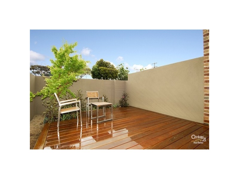 14 Cedar Street, Caulfield South VIC 3162