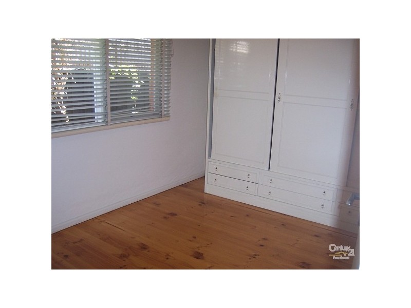 2/9 Addison Street, Elwood VIC 3184