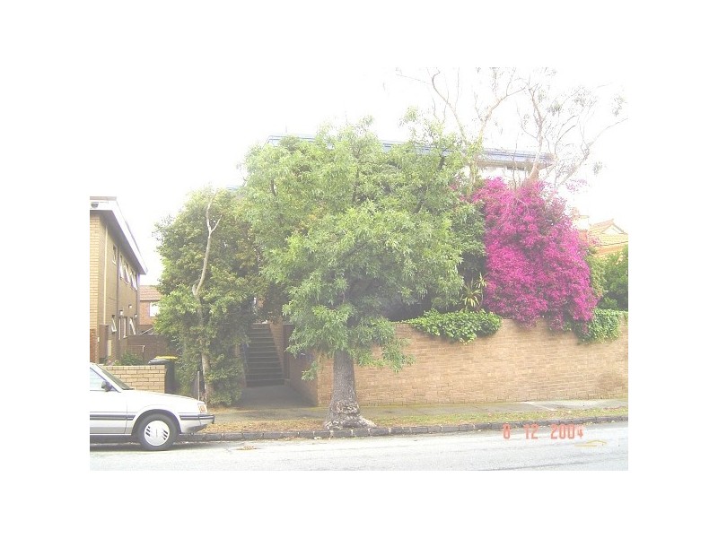 1/27 Avoca Avenue, Elwood VIC 3184