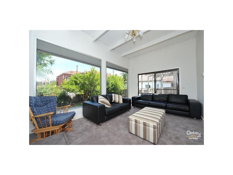 27 Hotham Street, St Kilda East VIC 3183