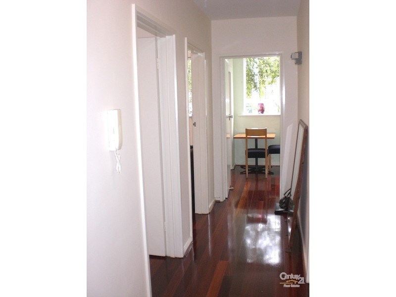 1/32 Emma Street, Caulfield South VIC 3162