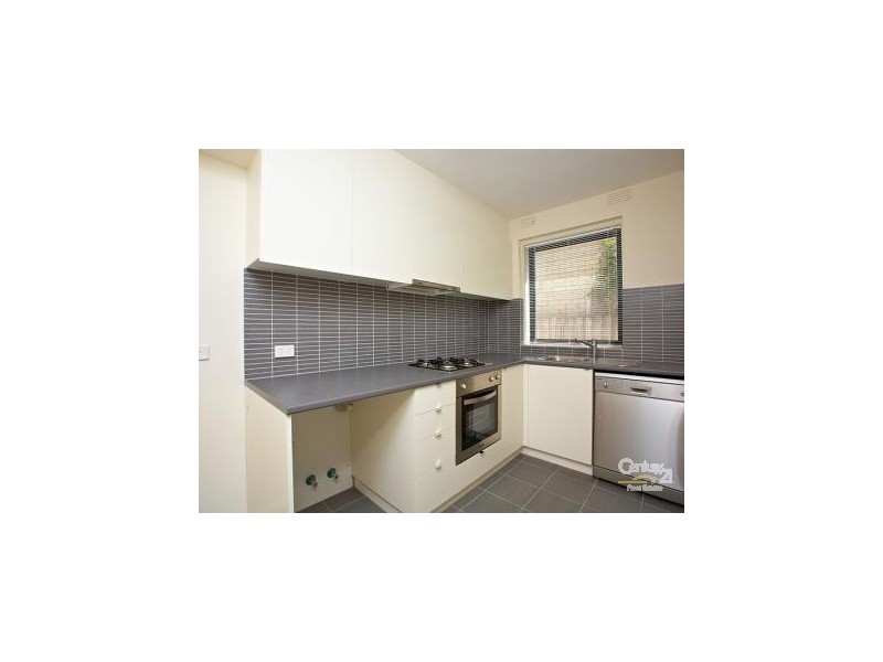 2/22 Sycamore Grove, St Kilda East VIC 3183