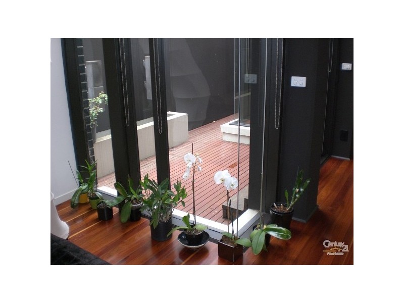 91 Mitford Street, Elwood VIC 3184