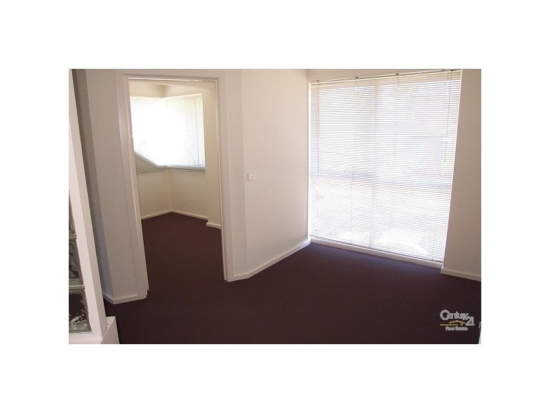 8/20 Orange Grove, St Kilda East VIC 3183