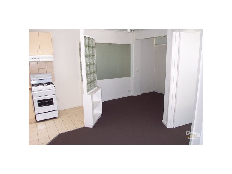 8/20 Orange Grove, St Kilda East VIC 3183