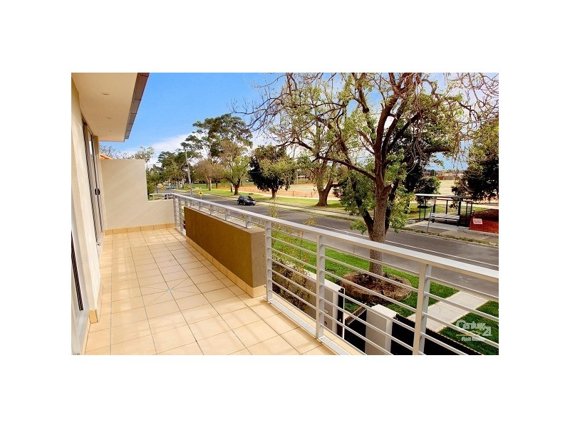 68 Dover Street, Caulfield South VIC 3162