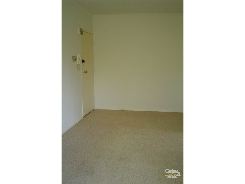 10/86 Ruskin Street, Elwood VIC 3184