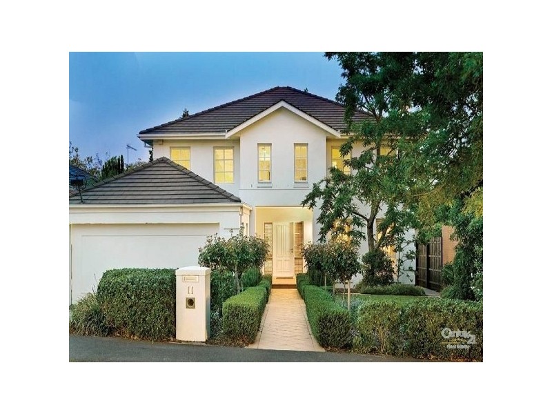 11 Park Road, Glen Iris VIC 3146