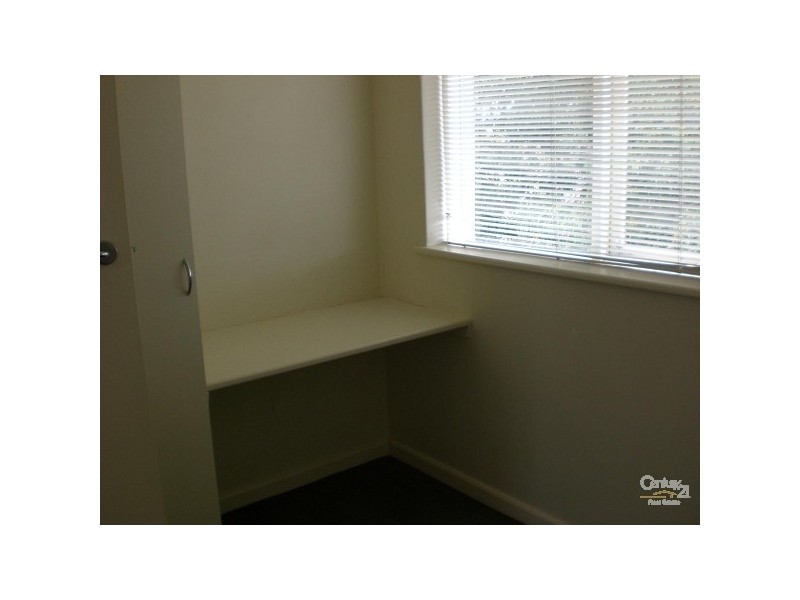 16/3-5 Coleridge Street, Elwood VIC 3184