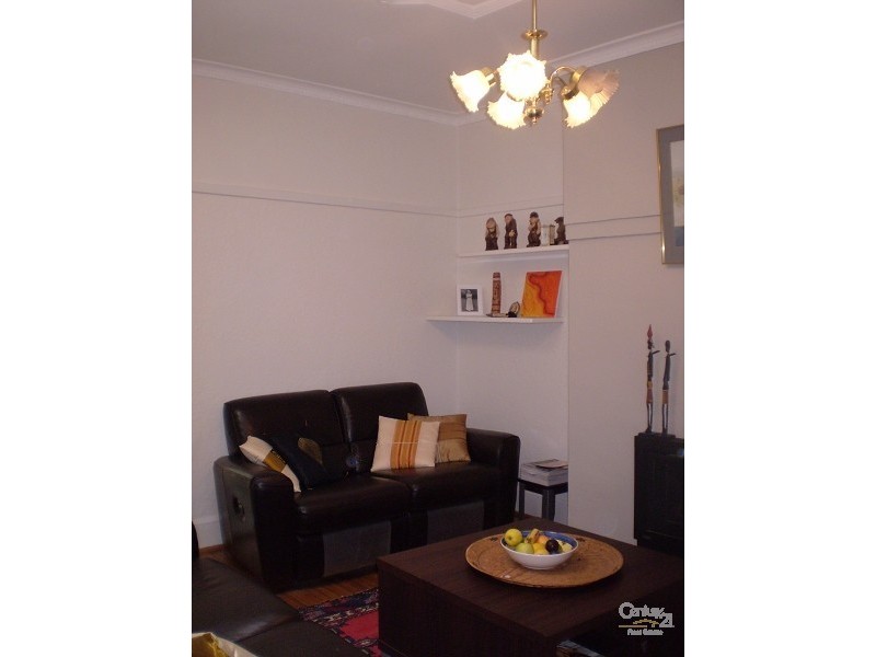 30 Evelyn Street, St Kilda East VIC 3183