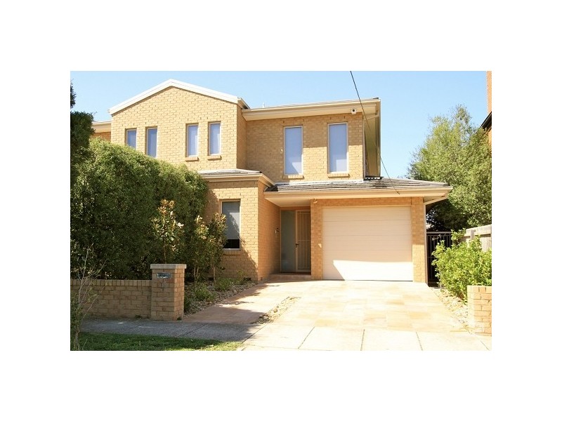 1B Webb Street, Caulfield VIC 3162