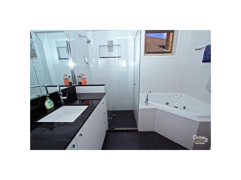 1B Webb Street, Caulfield VIC 3162