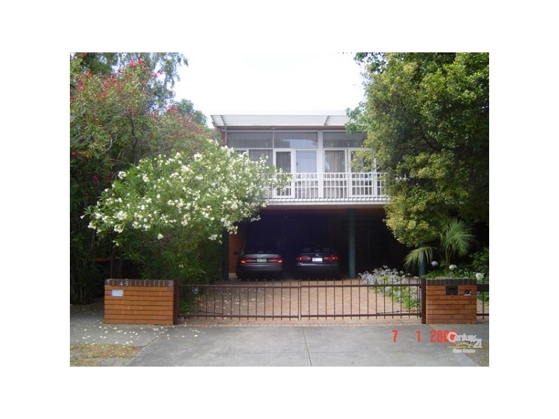 3/45 Narong Road, Caulfield North VIC 3161