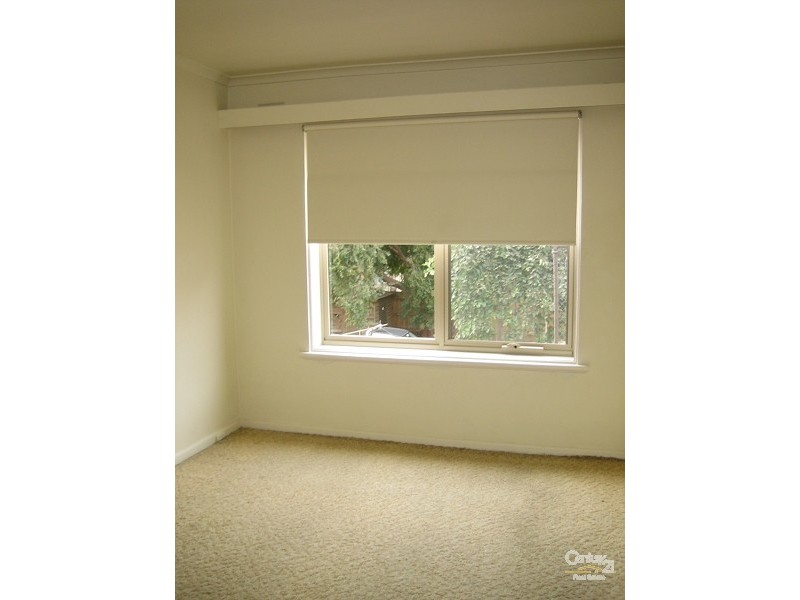 6/8 Charlotte Place, St Kilda East VIC 3183