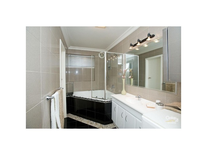 2/340 Dandenong Road, St Kilda East VIC 3183