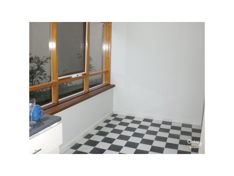 2/384A Glen Eira Road, Caulfield VIC 3162