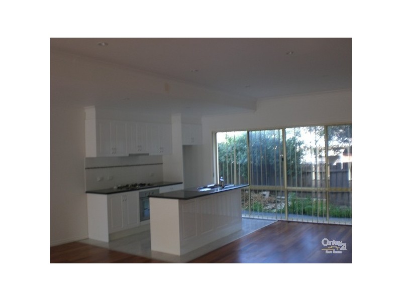 1/25 Raglan Street, St Kilda East VIC 3183