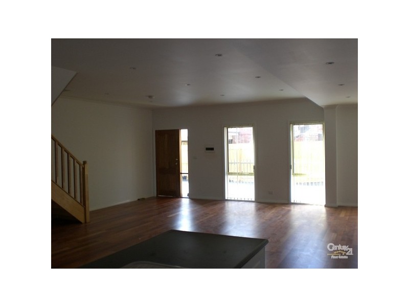 1/25 Raglan Street, St Kilda East VIC 3183