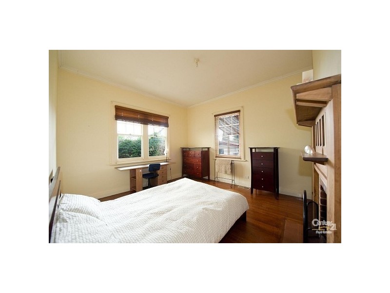 20 Bundeera Road, Caulfield South VIC 3162