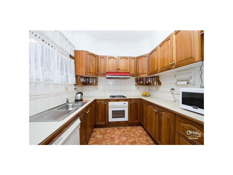 6 Blenheim Street, St Kilda East VIC 3183