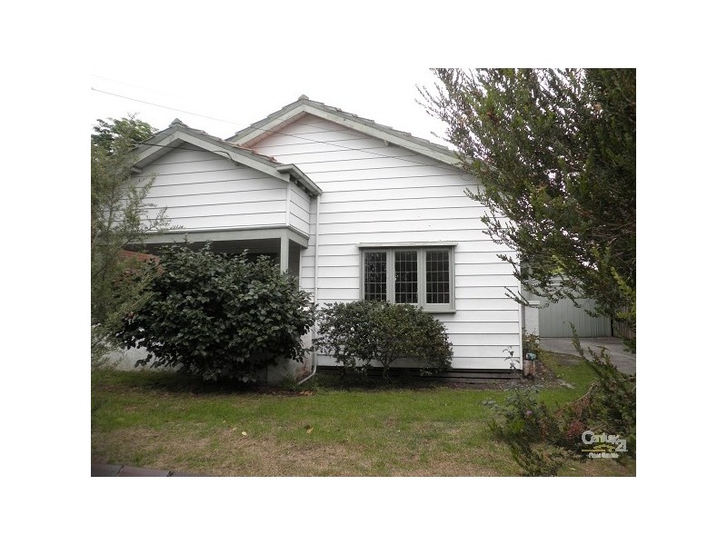 3 Holywood Grove, Carnegie VIC 3163