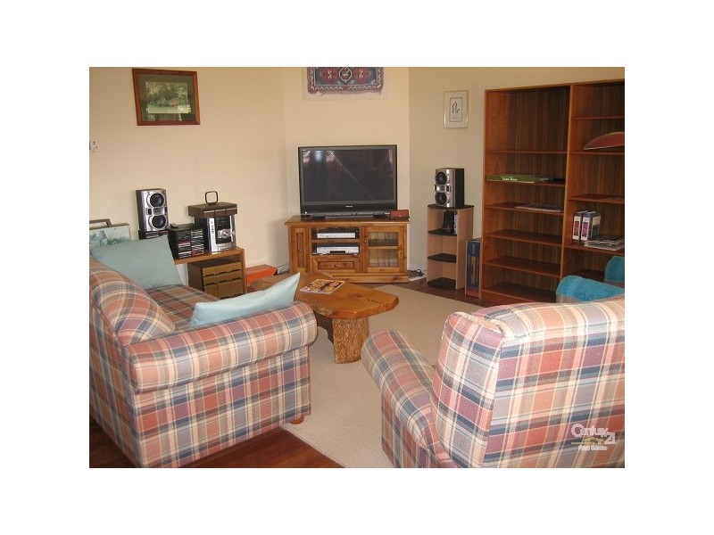 2 Cobbler Grange, Lynbrook VIC 3975