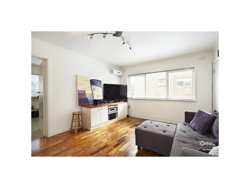 4/8 Marriott Street, St Kilda VIC 3182