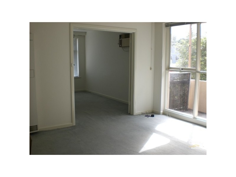 4/44 Westbury Street, St Kilda East VIC 3183