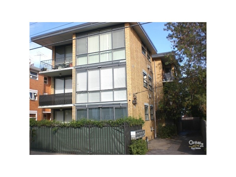 4/131 Alma Road, St Kilda East VIC 3183