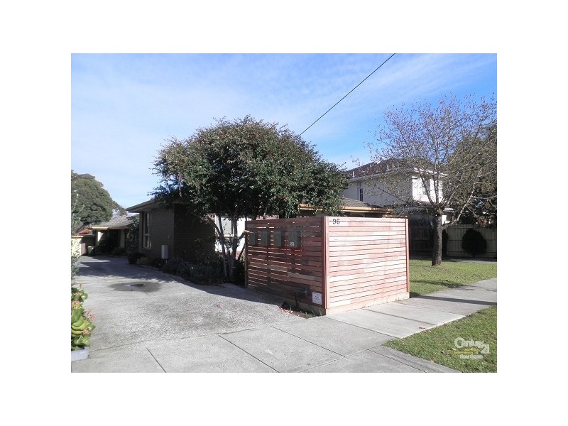 2/96 Brewer Road, Bentleigh VIC 3204