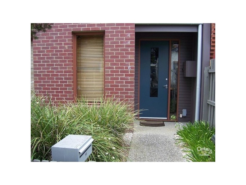 6 Bowen Street, St Kilda East VIC 3183