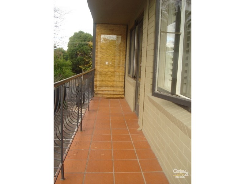 6/4 Hartpury Avenue, Elwood VIC 3184