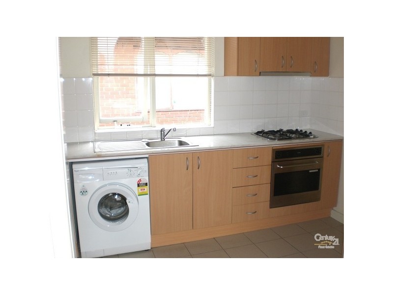 6/27 Gourlay Street, St Kilda East VIC 3183