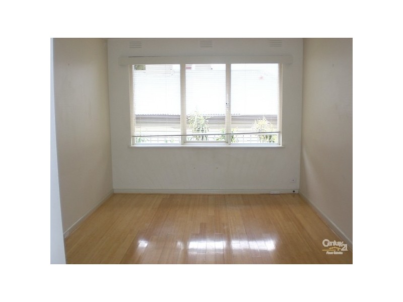 6/27 Gourlay Street, St Kilda East VIC 3183