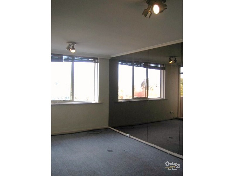 11/80 Grey Street, St Kilda VIC 3182