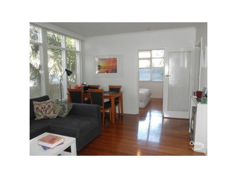 1/64 Broadway, Elwood VIC 3184