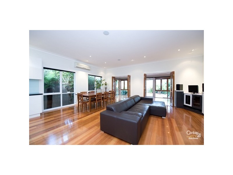 24 Charles Street, Brighton East VIC 3187