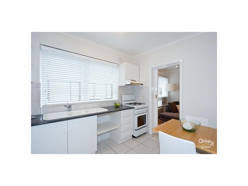 4/106 Westbury Street, St Kilda East VIC 3183