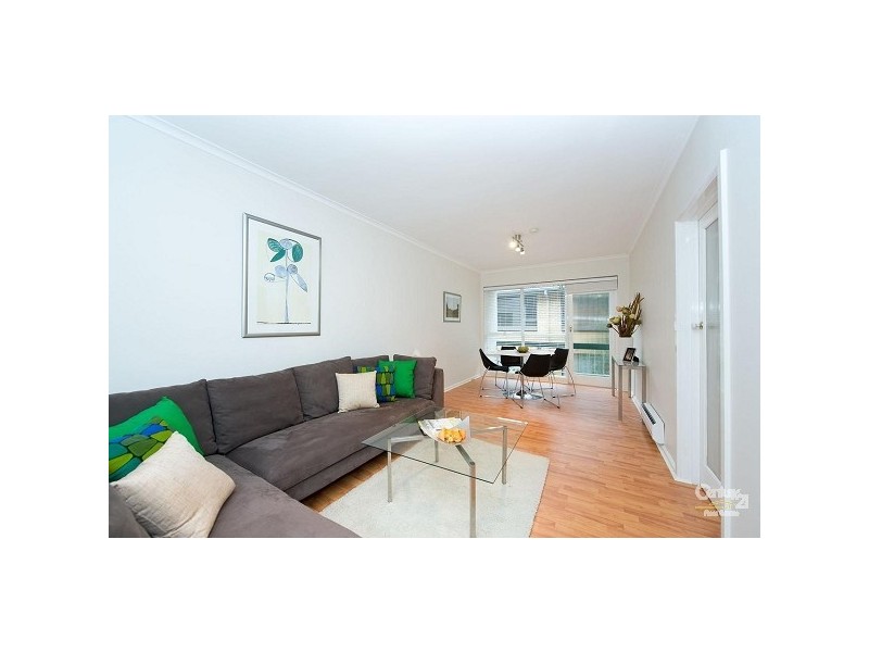 4/106 Westbury Street, St Kilda East VIC 3183