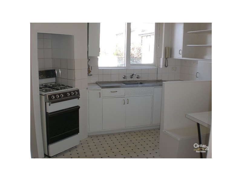 9/4 Bruce Street, Toorak VIC 3142