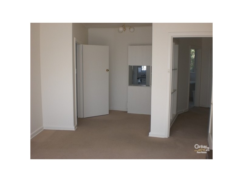 9/4 Bruce Street, Toorak VIC 3142